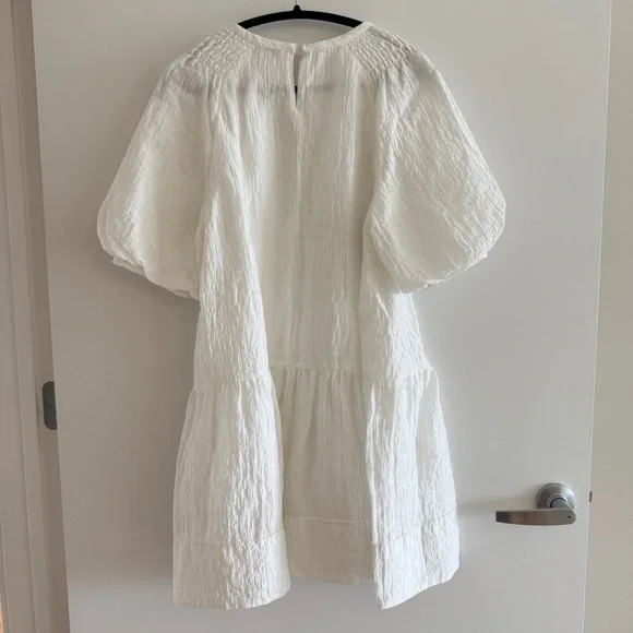 Club Monaco Tiered Cloud Dress / size M - Picture 5 of 11